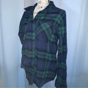 Green & Blue Plaid Button-Up